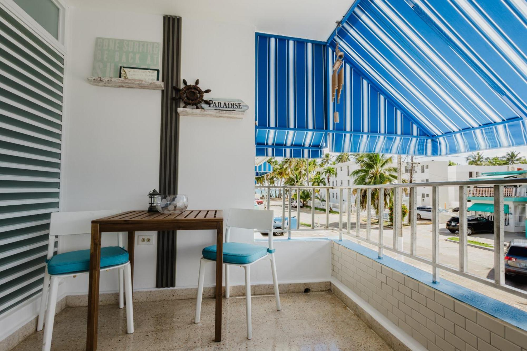 Oceanview Apartment Steps To The Beach Luquillo Ngoại thất bức ảnh