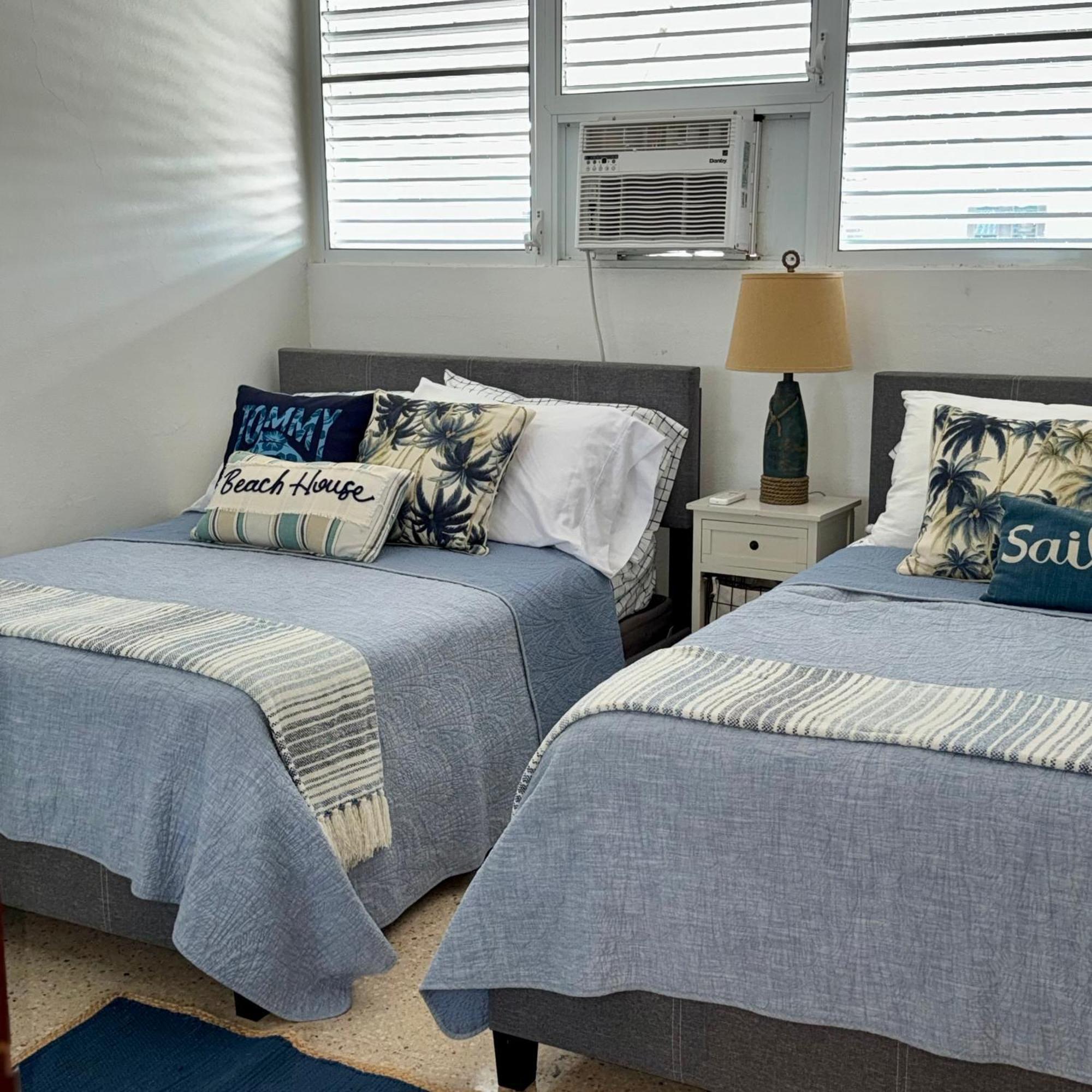 Oceanview Apartment Steps To The Beach Luquillo Ngoại thất bức ảnh
