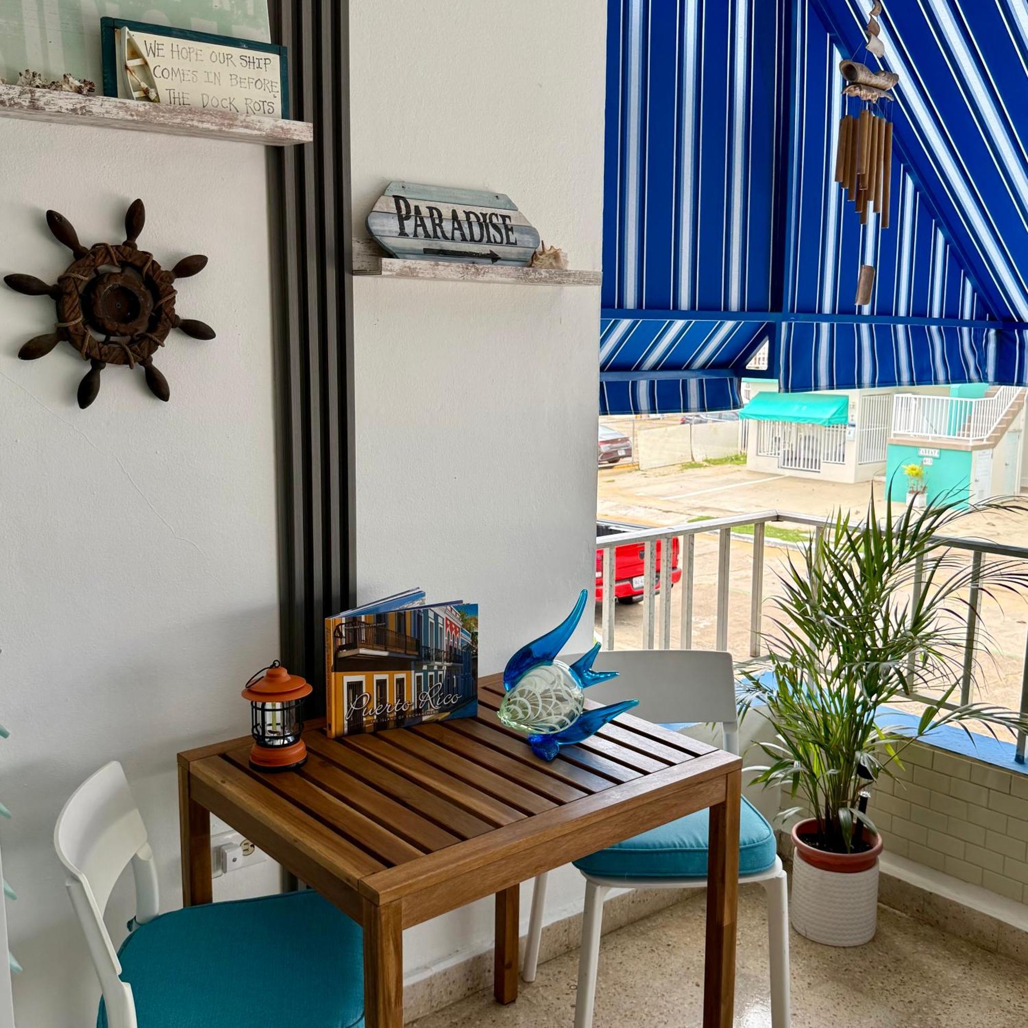 Oceanview Apartment Steps To The Beach Luquillo Ngoại thất bức ảnh